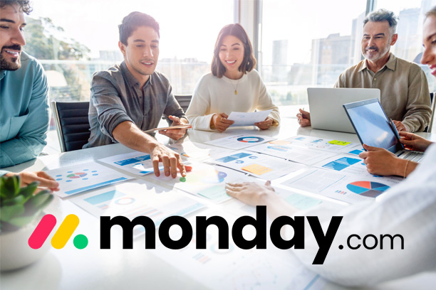 Services_VIZ_thumb_MondayTeam1394459376_HiRes_o